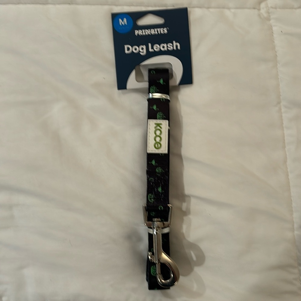 Pridebites dog leash. Chive Buy Me Brunch collection.